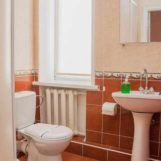 Отель Готельний комплекс Самікс Киев Большой двухместный номер с 1 кроватью-2