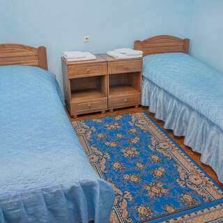 Отель Готельний комплекс Самікс Киев Бюджетный двухместный номер с 2 отдельными кроватями-6