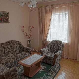 Отель Готельний комплекс Самікс Киев Люкс с 3 спальнями-1